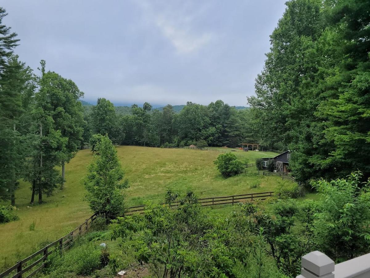 Rustic Hendersonville Farm Studio With Private Deck Extérieur photo